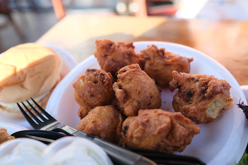 ofest_foodtour_clamcake